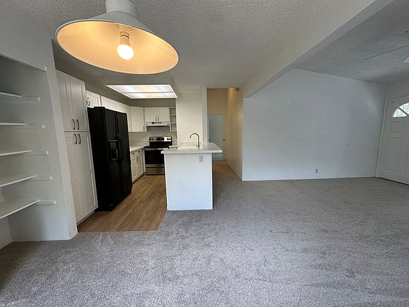 4th image of 605 Mananai Pl APT U