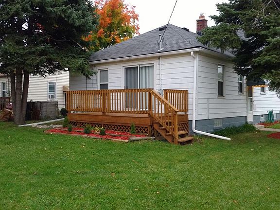 4th image of 25500 Fern St