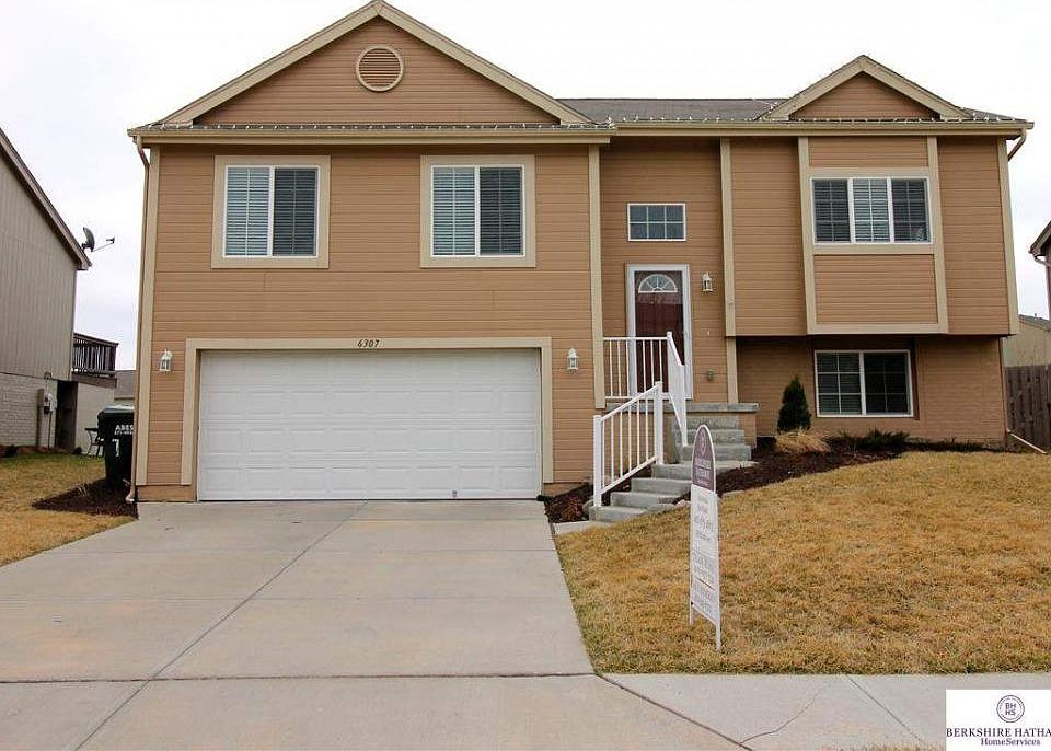 1st image of 6307 N 148th St