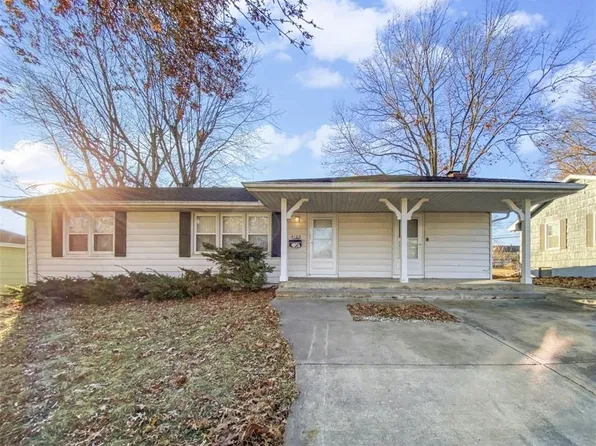 4120 S Cottage Ave, Independence, MO 64055