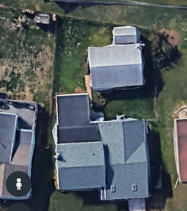 2nd image of 140 Hull Dr