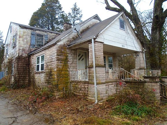 2nd image of 1045 Artella Dr