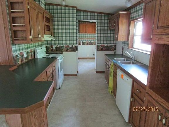 4th image of 6950 Martha Dr