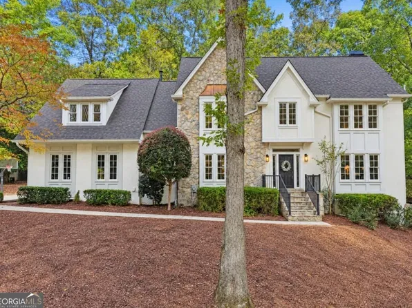 2260 River Cliff Dr, Roswell, GA 30076