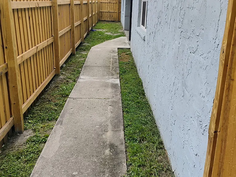 2504 Chestnut Woods Dr #2504 — Photo 1