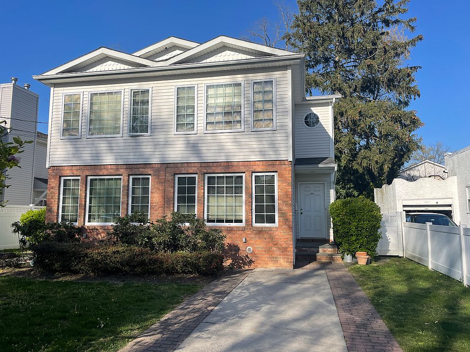 1st image of 66 Sagamore Hill Dr #A