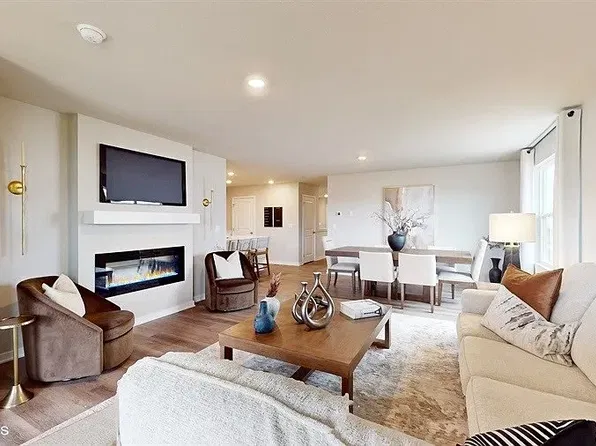 1201 NW Williamsburg Ln, Waukee, IA 50263