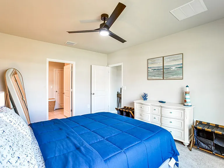 16163 Ortega Dr — Photo 23