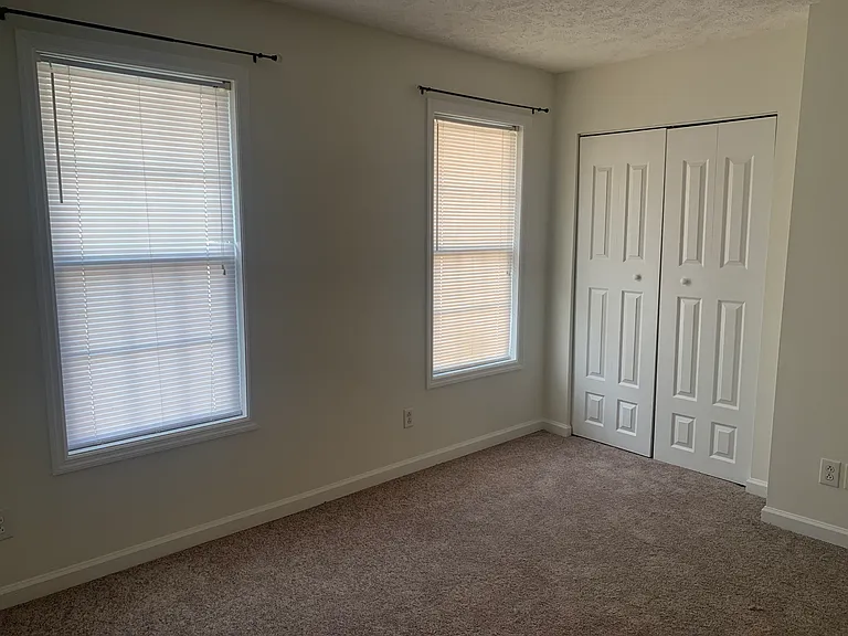 15 Lake Village Ct #15 — Photo 14