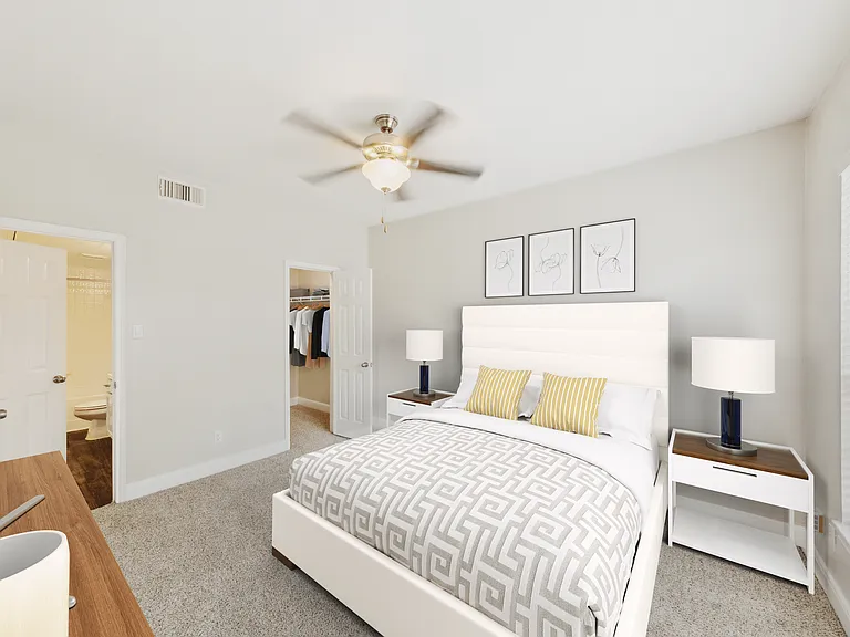 Lexington Apartments — Photo 10
