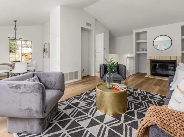 2035 Mountain Vista Way, Oceanside, CA 92054
