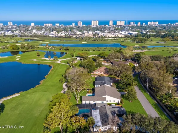 19 FAIRWAY Lane, Jacksonville Beach, FL 32250
