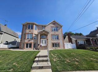248 Orient Way FLOOR 2, Lyndhurst, NJ 07071