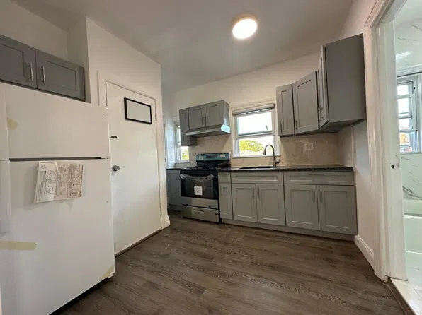 2048 Hobart Ave Floor 3, Bronx, NY 10461