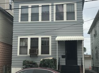 438 Steadman Pl, Perth Amboy, NJ 08861