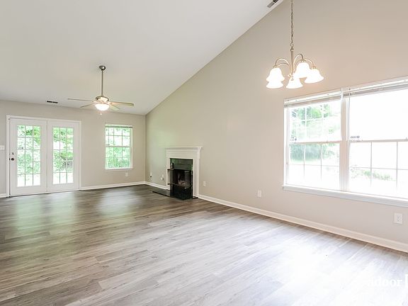 5th image of 3808 Owster Ln