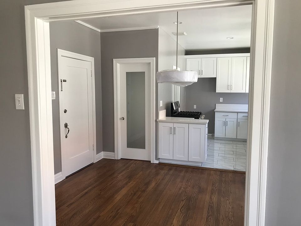 Dining Room/ Kitchen