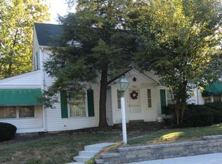 2500 Maplewood Dr, Columbus, OH 43231