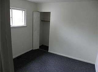2nd image of 301 E Ainsworth Blvd