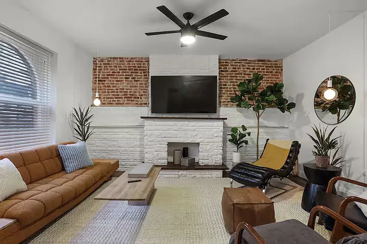 4226 Russell Blvd #F1 — Photo 9