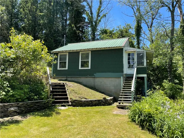 541 Wells Bridge Rd, Otego, NY 13825