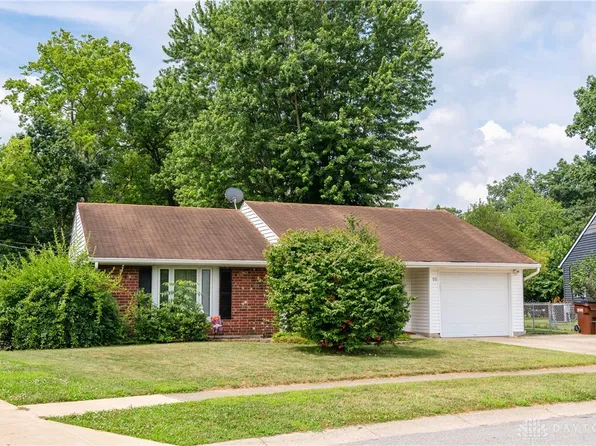 90 Stewart Ln, Germantown, OH 45327