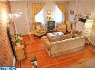 13 E Rambo St, Bridgeport, PA 19405