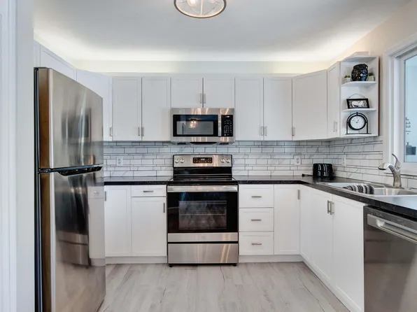 129 Chase Ave Unit 21L, Russells Point, OH 43348