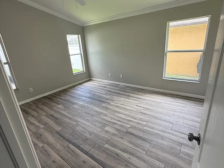 1121 Lumsden Pointe Blvd — Photo 11