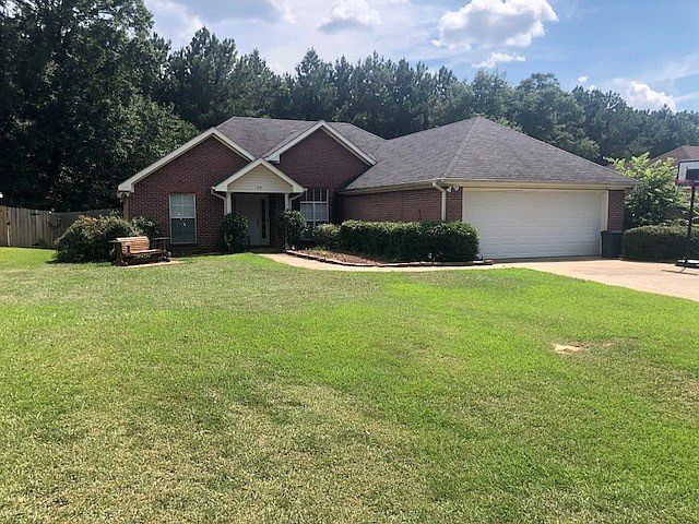 2nd image of 619 Walnut Grove Dr