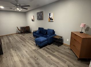 1104 11th Avenue ( 1104 Residences), Holdrege, NE 68949