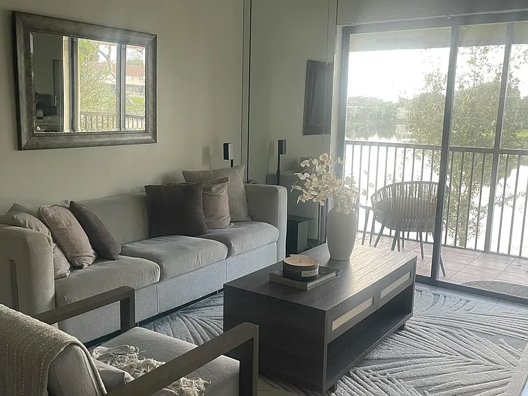 9878 Nob Hill Ct #9878 — Photo 6