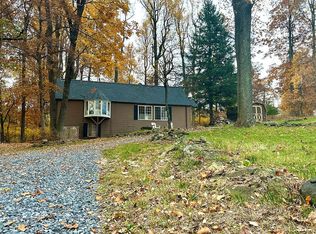 266 Luchase Rd, Linden, VA 22642