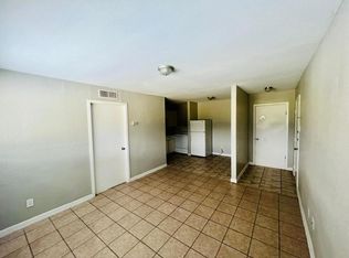 201 N Montevideo Ave APT 5, Edinburg, TX 78541