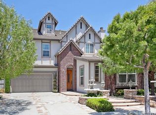 1931 W Deerefield Rd, Santa Ana, CA 92704