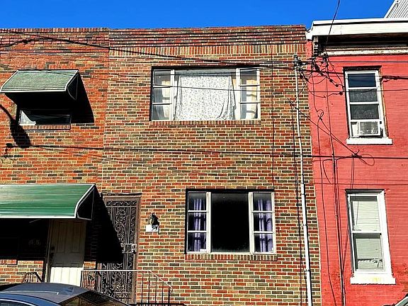 2nd image of 633 Mercy St