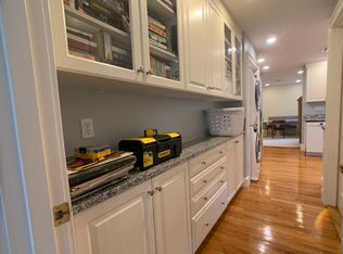 1199 Beacon St APT 3, Brookline, MA 02446