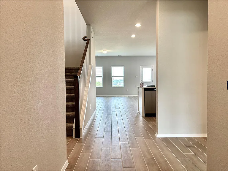 11624 Comano Dr — Photo 3