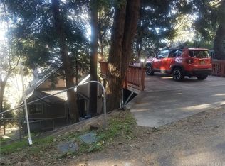 21551 Peak Circle Rd, Crestline, CA 92325