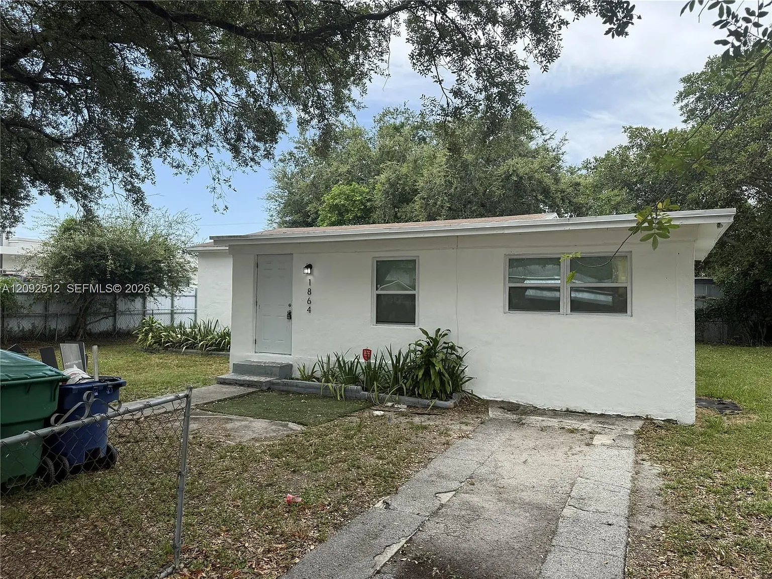 Airline Estates — Photo 2