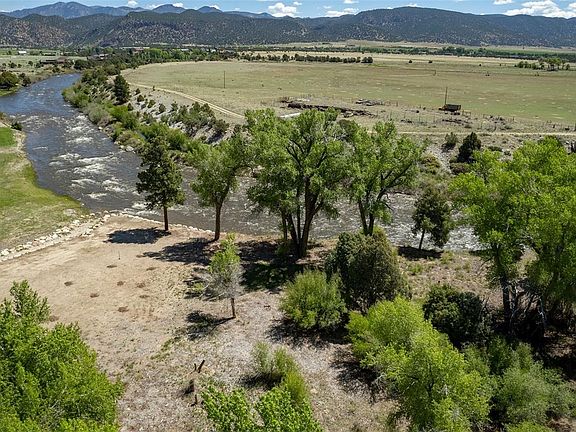 5th image of 11033 Rivers Edge Lane