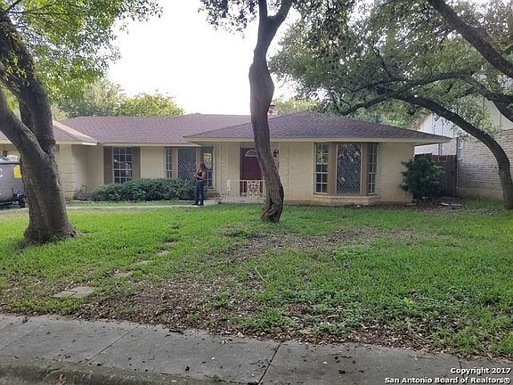 4th image of 13118 Hill Forest St