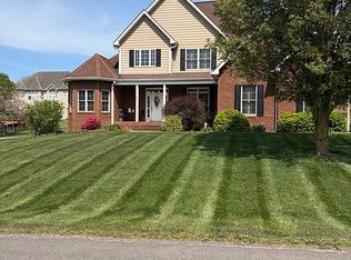 22979 Lone Eagle Dr, Bristol, VA 24202