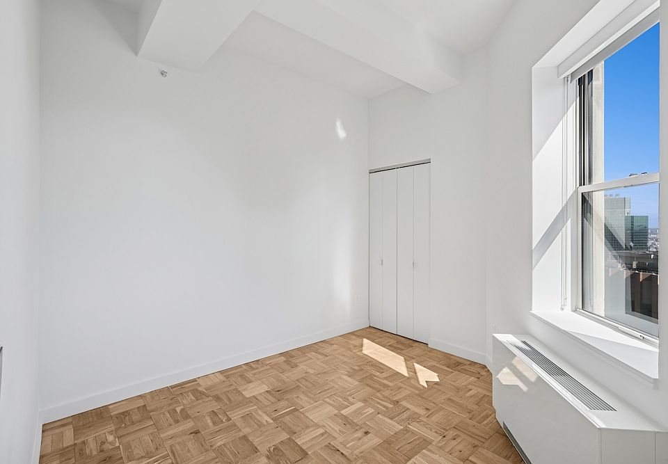 1st image of 20 Exchange Pl APT 5307