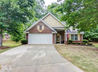 10 Evan Ct, Newnan, GA 30263