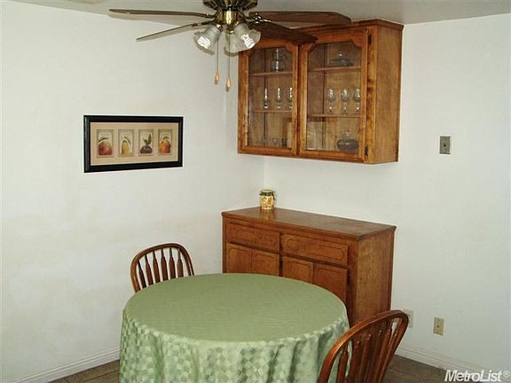 4th image of 10000 La Placita Dr