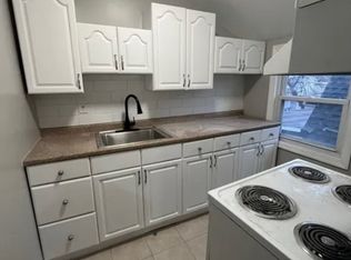 279 Amherst St #3A, East Orange, NJ 07018