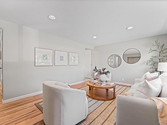 2nd image of 6180 Hoyt Street