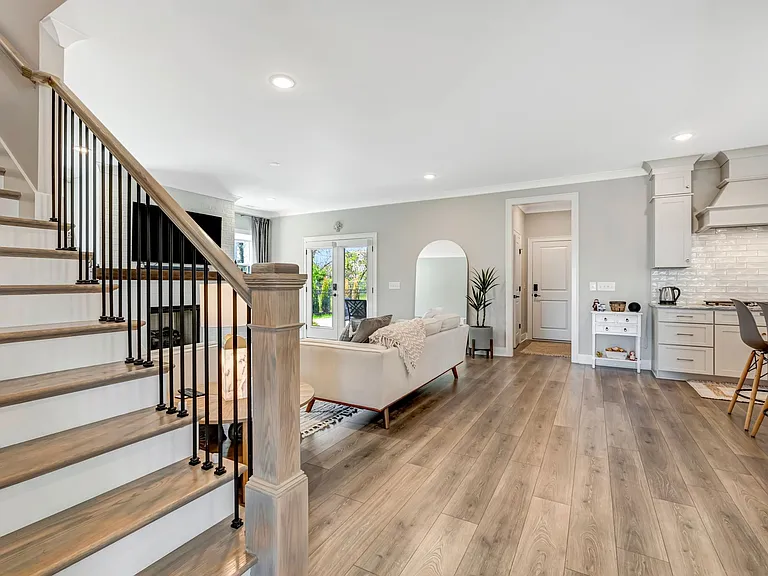 3270 Sassafras Ln — Photo 18