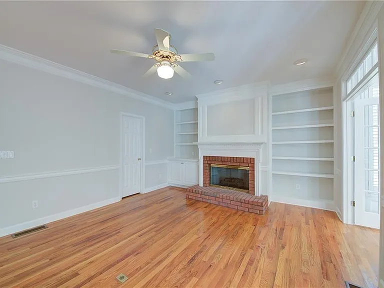 2020 Ridge Gate Dr — Photo 9